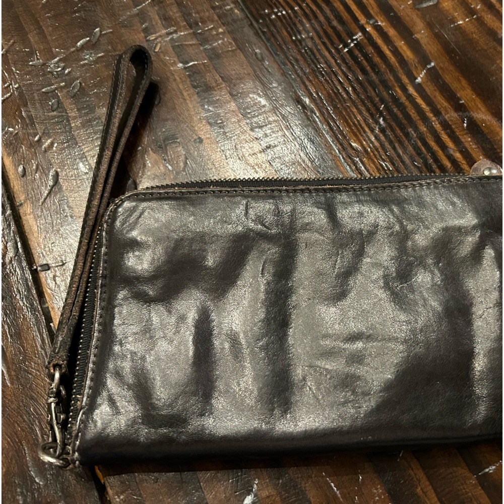 Bed Stu wallet/wristlet 9x5.5 zip shut.  Black with distressed finish.